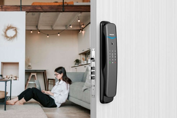 【限時優惠】 PHILIPS EasyKey DDL702E 推拉式智能門鎖(紅古銅/曜石黑) | 隨時隨地查看智能鎖存取記錄