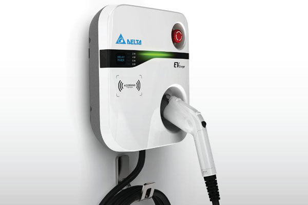 電子車充電器大比拚