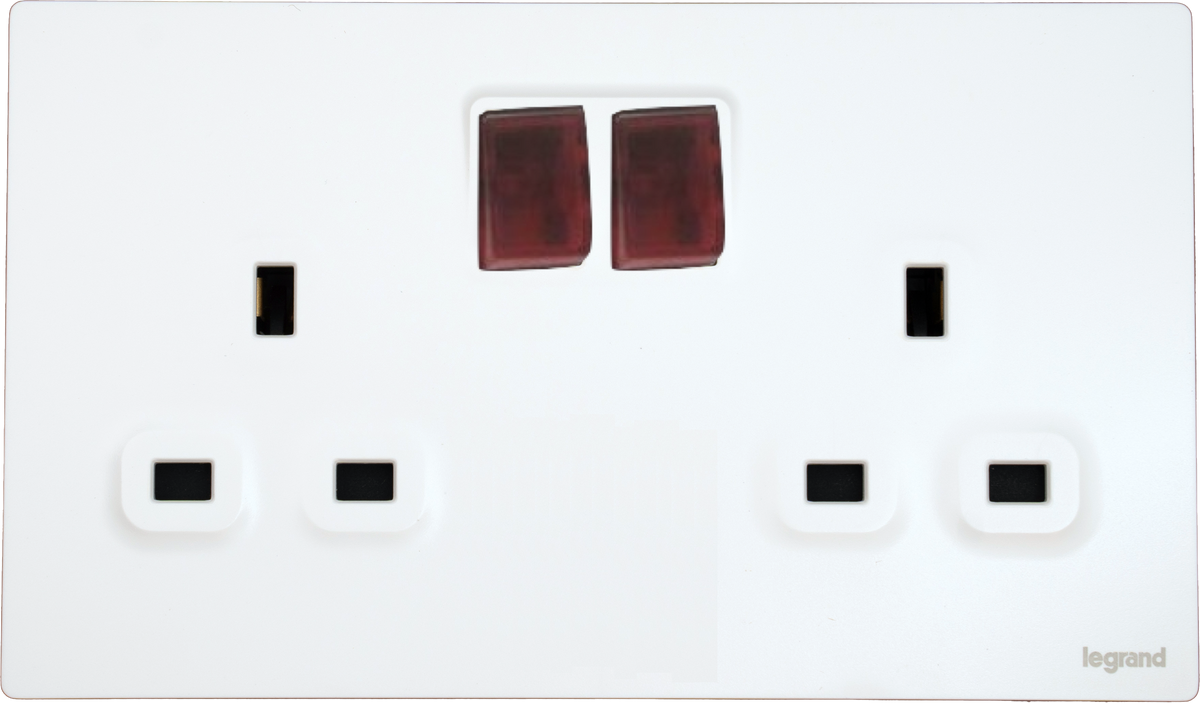 Legrand Mallia Senses 13A 孖蘇有掣有燈 陶瓷白