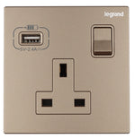 Legrand Galion 逸景 單位13A蘇面 帶開關 連一個A型USB充電器 產品圖片