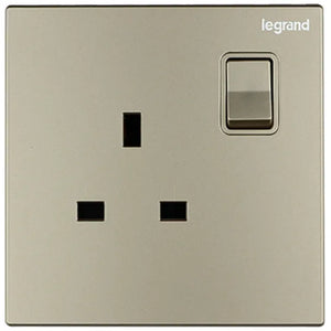 Legrand Galion逸景 單位13A蘇面帶開關 燈光控制 – 圖2 | linko.shop