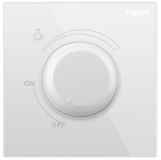 Legrand Galion逸景 單位500V  光暗掣(旋鈕式)